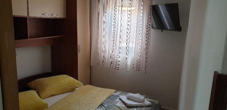 Hause Lupic Appartement Rab Town Buitenkant foto