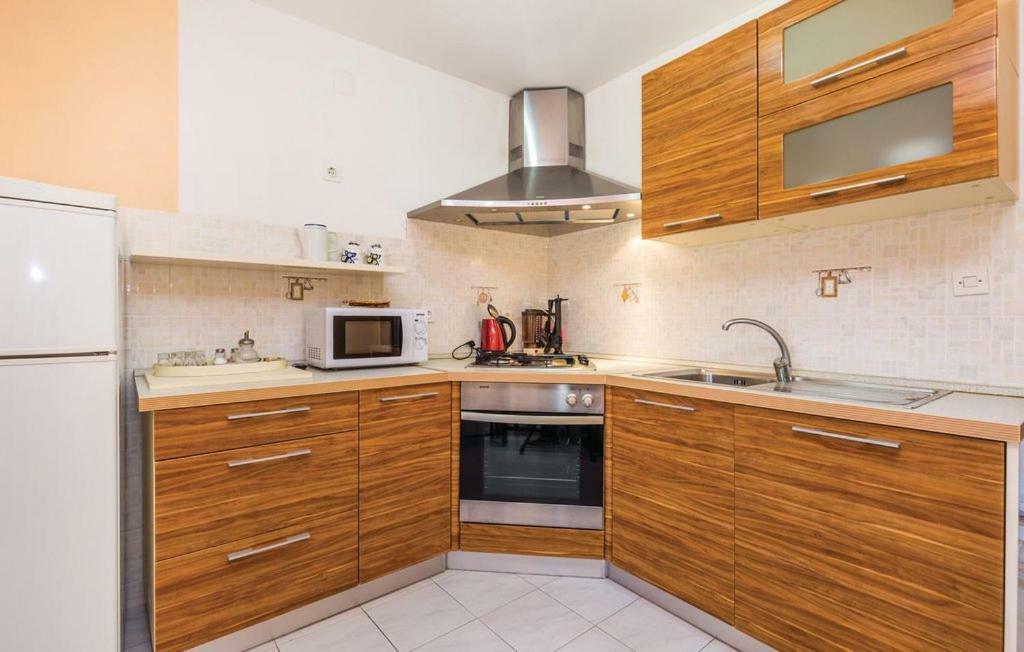 Hause Lupic Appartement Rab Town Buitenkant foto